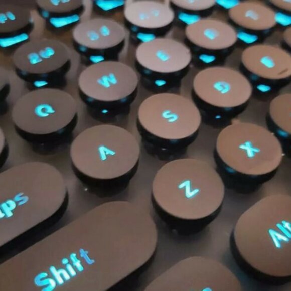 Surmen V300 Wired Gaming Keyboard Black Blue Light Up New - Picture 2 of 3